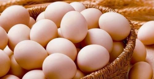 西红柿|人到中年想长寿,不妨多吃3种食物,消脂减肥,有益健康!