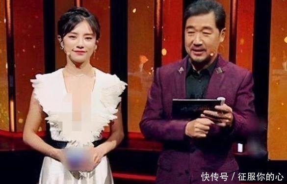 浙江卫视|知名女主持现场失误,少穿一件衣服,张国立的反应暴露真实人品