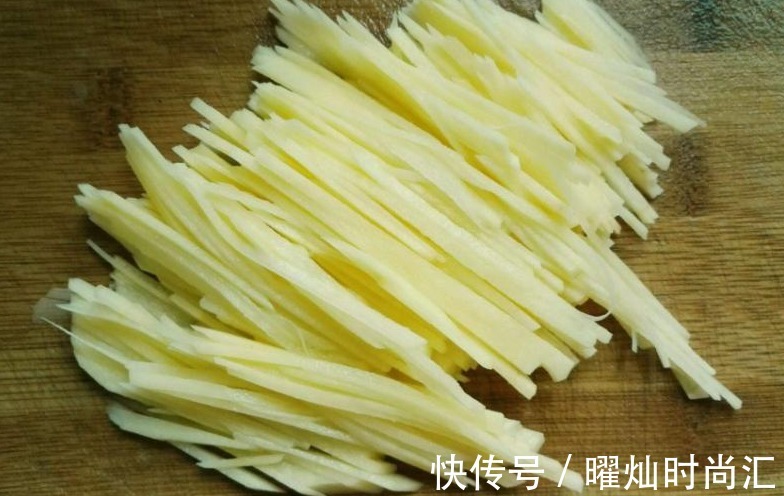 抢手菜|炒土豆丝,放醋的时间不能错!教您正确做法,又脆爽又味道香