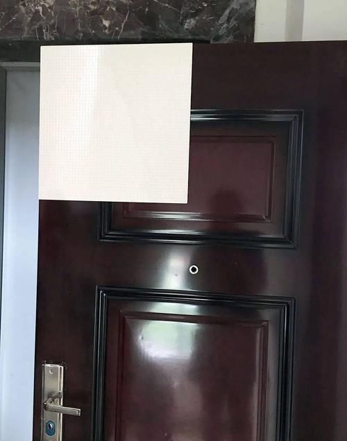 乐高积木|花300块改造的丑门，竟成了家里最好玩的地方？