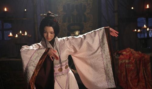 斩断|戚夫人被斩断四肢，做成人彘，为何没有失血而死真相更为恐怖