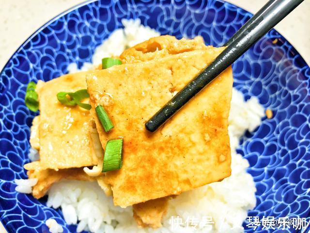 北豆腐|1块豆腐，2个鸡蛋，教你做传统鲁菜锅塌豆腐，嫩滑入味，非常下饭