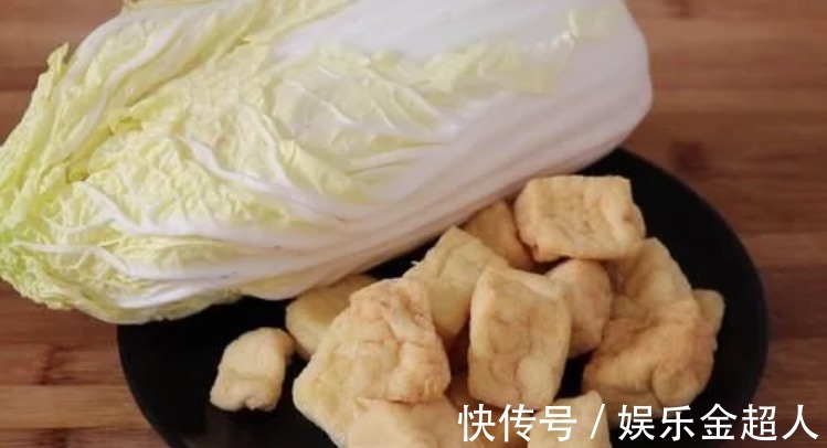 油豆腐|夏天多吃大白菜,教你独特做法,好吃解馋,上桌连汤汁都不剩