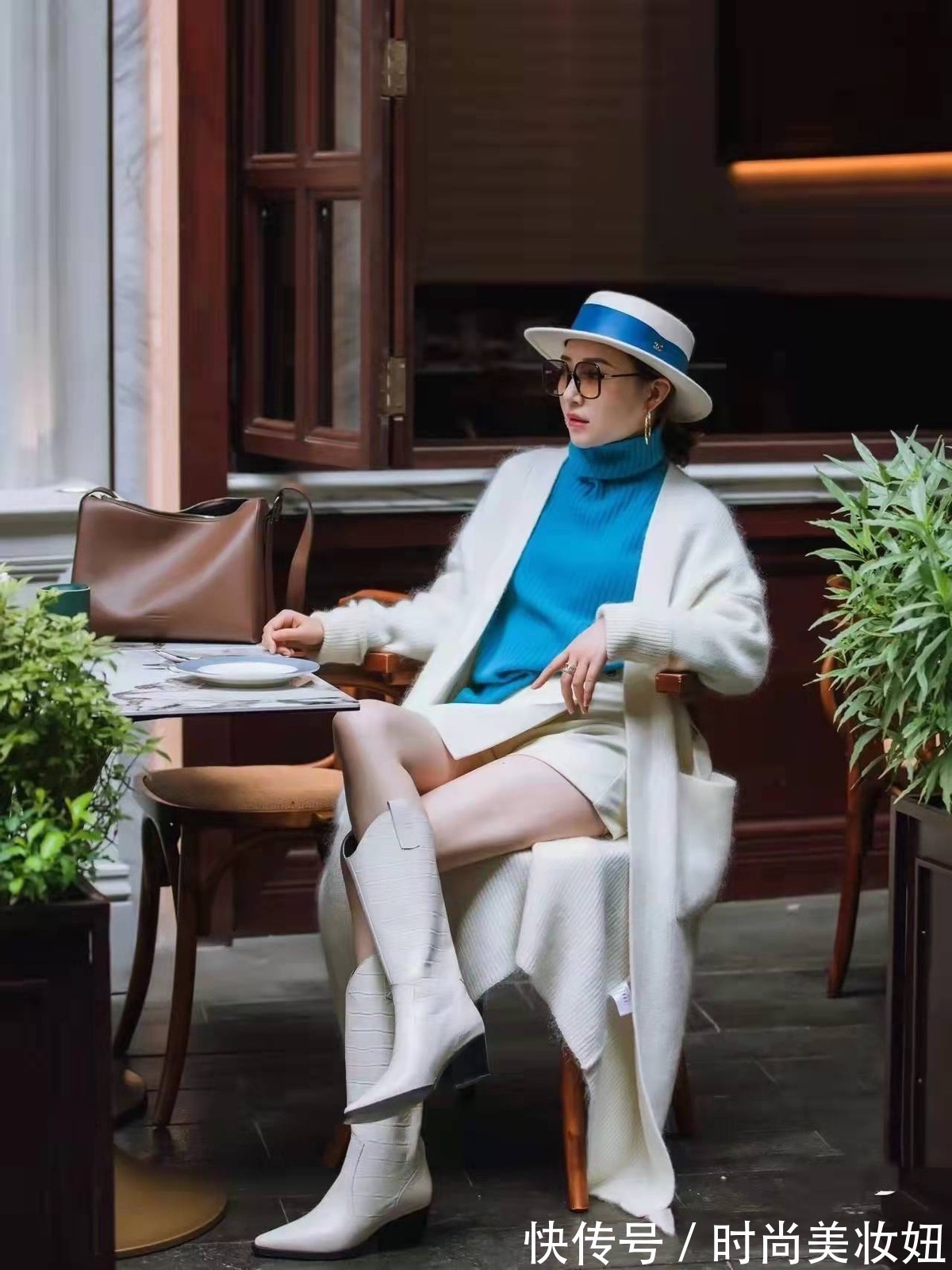 街拍 这是我见过“最温柔”的穿搭,显气质不说还优雅,照穿就对了