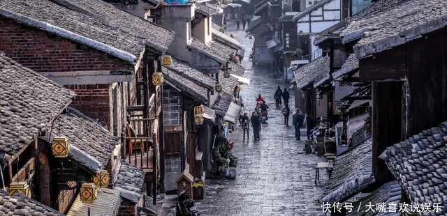 贵州又一古镇“走红”，风景不输江南古镇，却靠猪蹄闻名全国