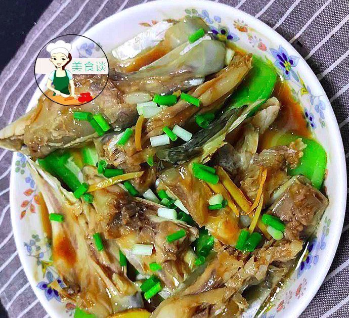 热天最馋此蒸菜，蒸一蒸8分钟上桌，鲜到流口水，营养好吃不上火