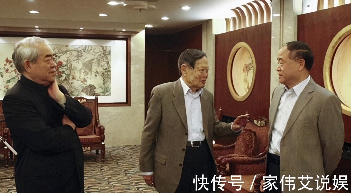 出身@杨振宁问莫言:你我出身不同,得诺奖有何感受,他是如何回答的