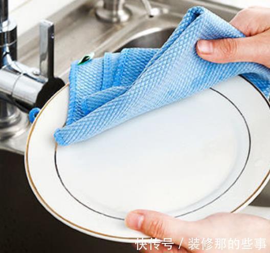 厨房|去表姐家蹭饭，打开厨房门看不到瓶瓶罐罐，布置的真先进，晒晒！