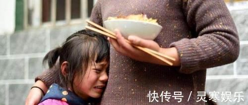 孙子|48岁奶奶接孙子,偶遇48岁妈妈接娃,相同年龄,不同人生