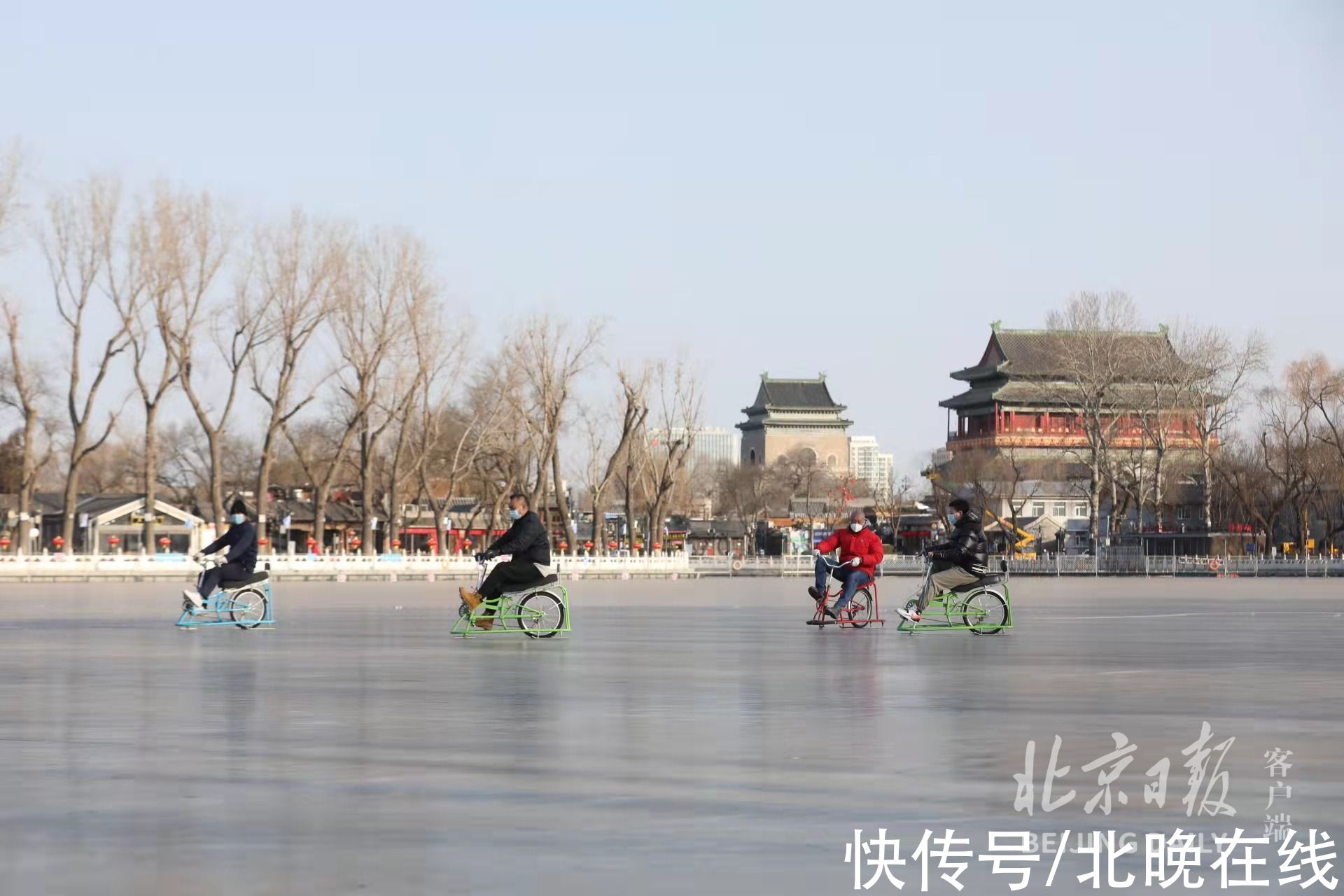 冰场|北京什刹海冰场今天开门迎客，今年网上提前购票，票价没变