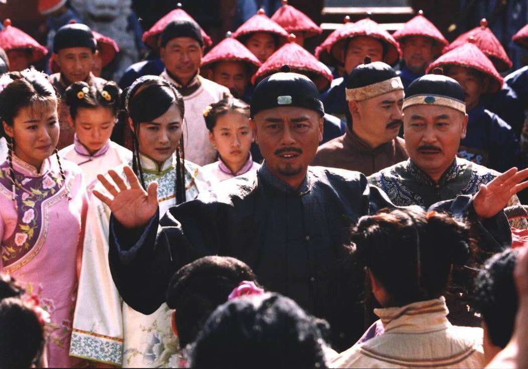 他将捡到的盆子用来洗了3年澡,后人无条件上交国家,价值上百亿