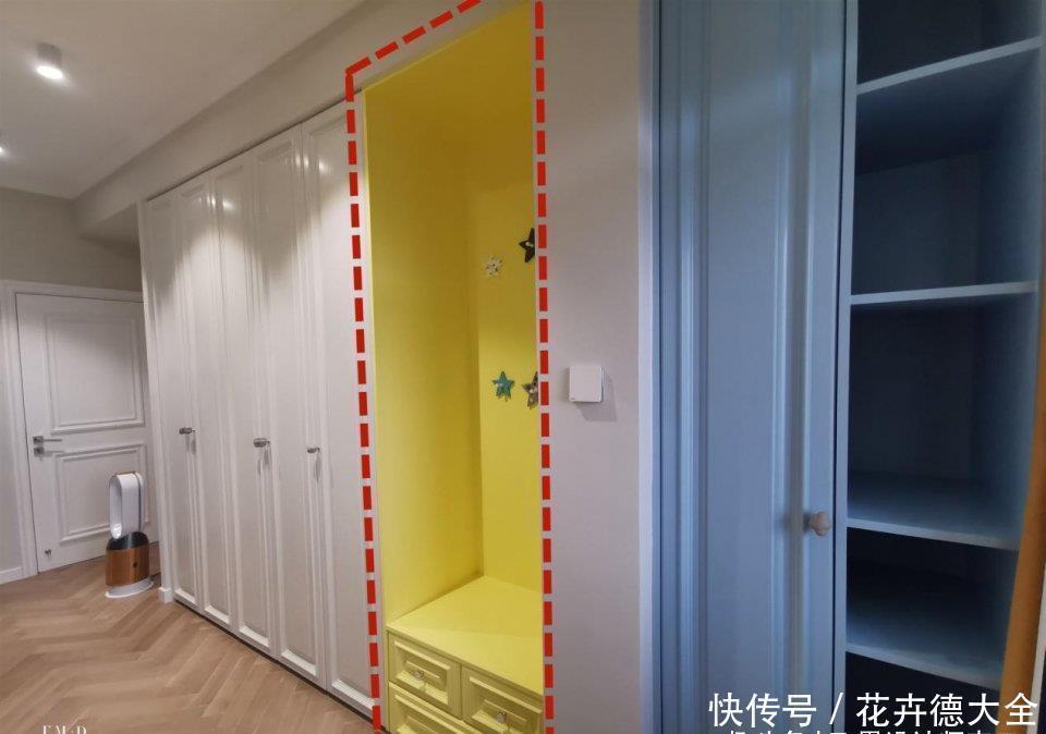 立柜|13㎡一点不拥挤,塞下两张床又多10㎡收纳地,儿童房我也要这样装