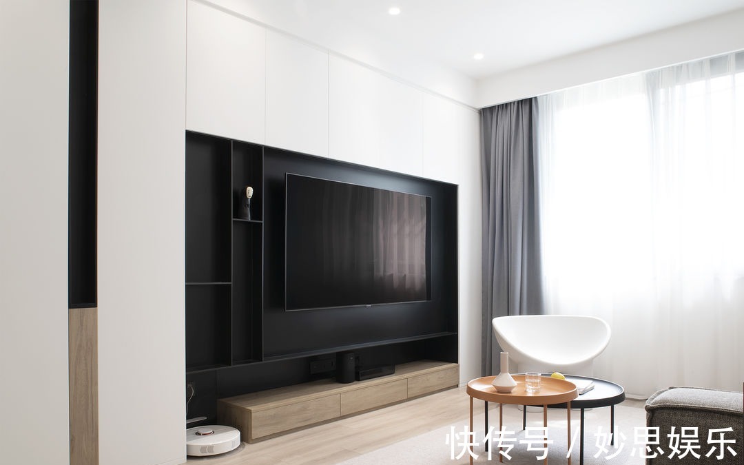 空间|80㎡实用主义装修,简约黑白灰色调,全屋简单又大气