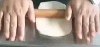  学会|鸡蛋灌饼的商用配方，学会这个配方，你绝对可以开个小吃摊