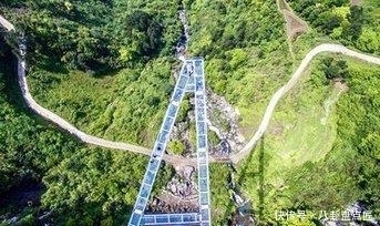 玻璃|比玻璃栈道还要恐怖的“天空悬廊”，敢上的都是真汉子