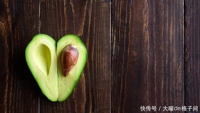 剂量|维生素B有5大健康益处,5类人要注意补充,日常多吃营养食物