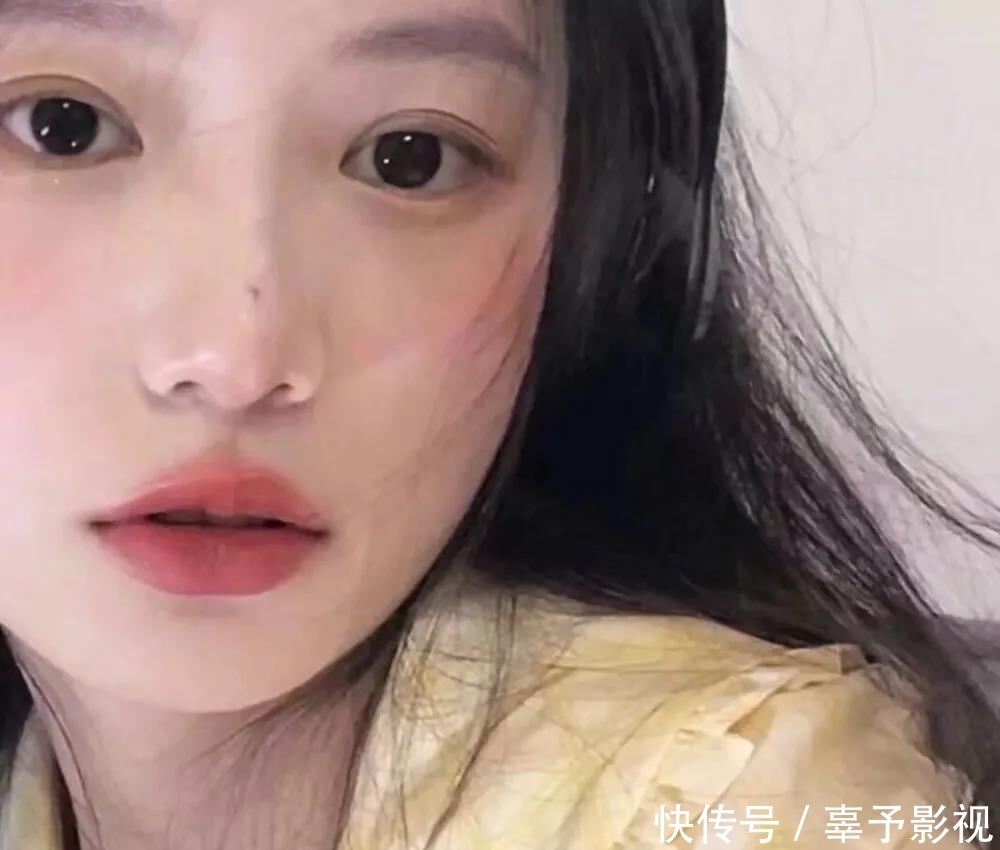 又纯又欲的女头，绿茶女头：超可爱的发圈文案