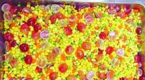 还真是让人|“免费都没人想吃”的食堂饭菜,若让你选其一,你选哪个