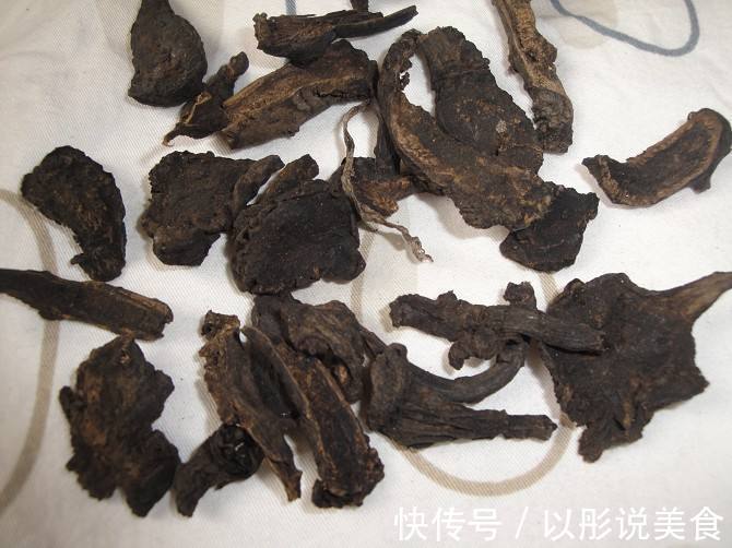 苍耳子|用中药泡酒喝,有助养生吗其实4味中药,最好不要用来泡酒