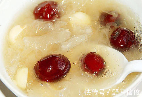 解毒|女性多吃“银耳”,补血排毒,美容祛斑抗衰老,不知道真可惜