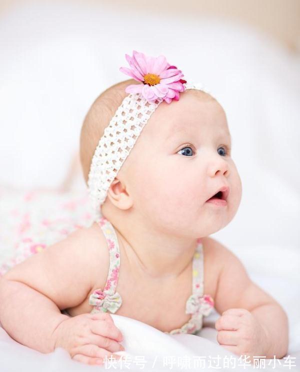 行为|孩子这三个行为出现越早，说明大脑发育非常好，你们家孩子有吗