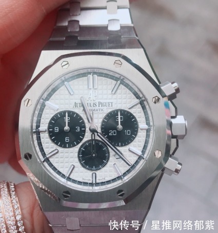 劳力士|真正的大佬们都在戴什么表?表友“长见识了”