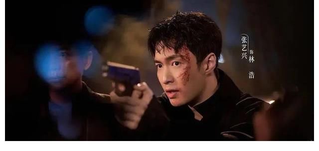 穷凶极恶|《扫黑风暴》：都在关注张艺兴？我却偏爱“穷凶极恶”的孙红雷