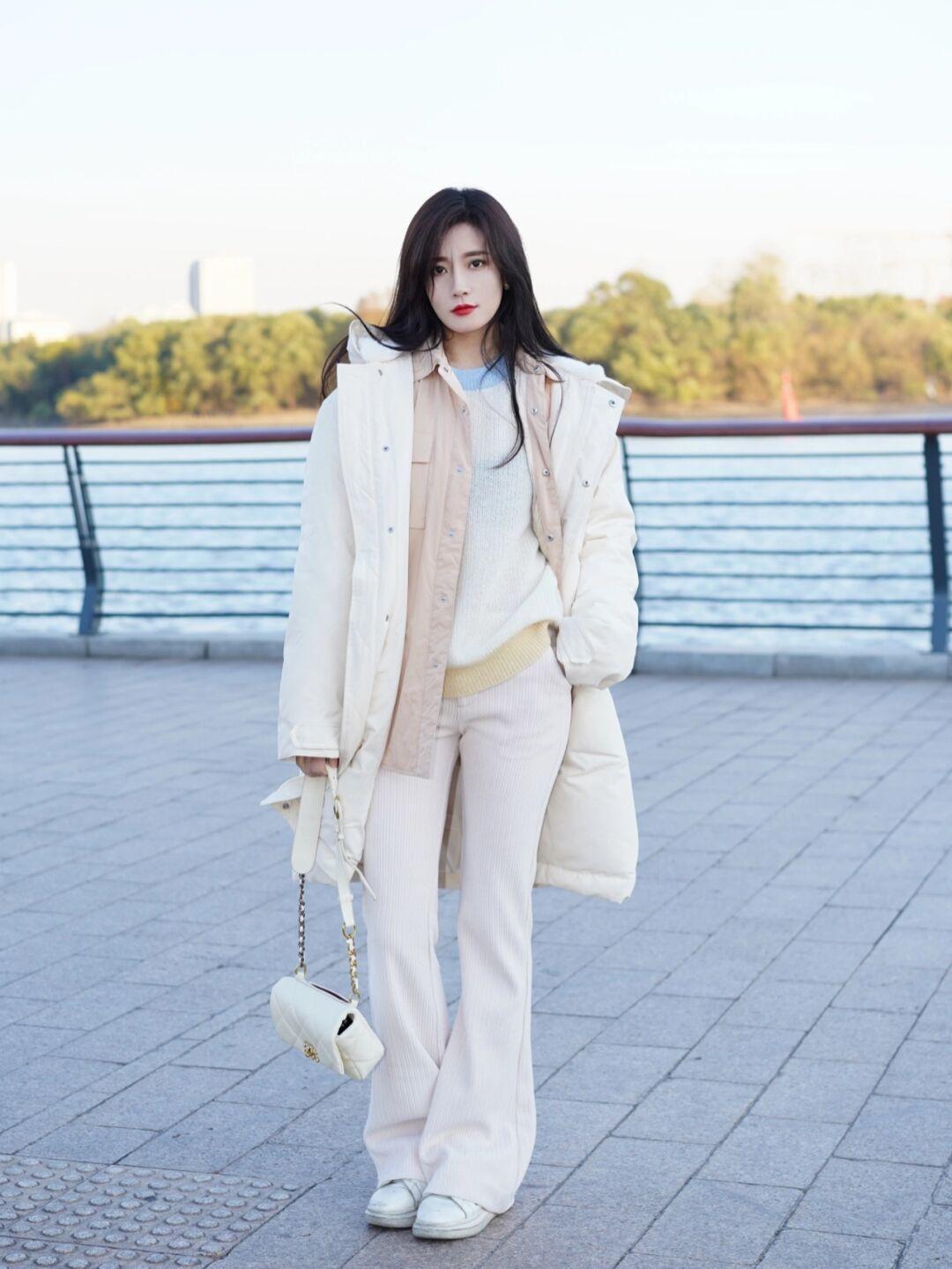 修身性|羽绒服才是冬季保暖的王者,时尚又优雅,太值得借鉴了