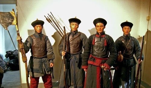 绿林好汉和绿营兵的“绿”该怎么念