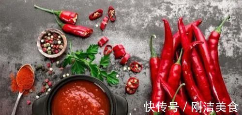 女性|女性想要远离乳腺疾病，少碰3物，做好3件事，乳房健康人舒服