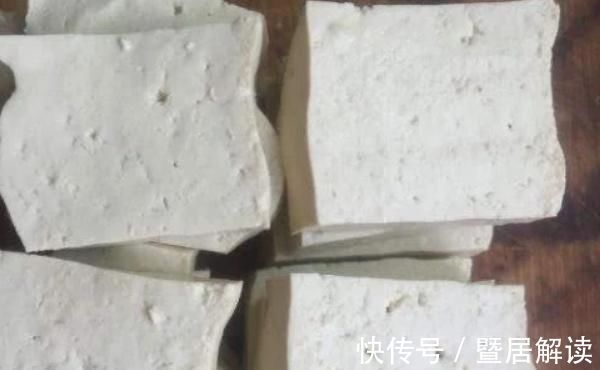 葡萄干|女人别太节俭,多吃4种“零嘴”,补充雌激素,60岁也不显老