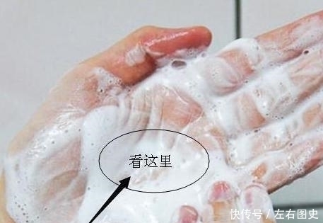 洗面奶|洗脸别再傻傻只用洗面奶?教你几招,不出几天让你越洗越白滑!