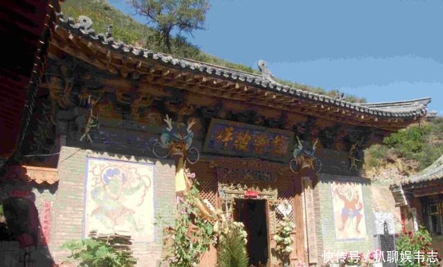 道理|农村俗语:“宁住荒坟,不宿古庙”,有道理吗?看完后恍然大悟