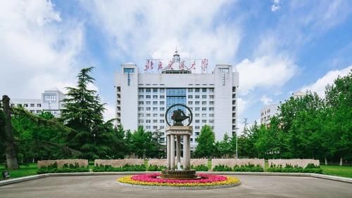 交通工程专业高校排名前五，北京交大独占鳌头，同济大学排名下滑