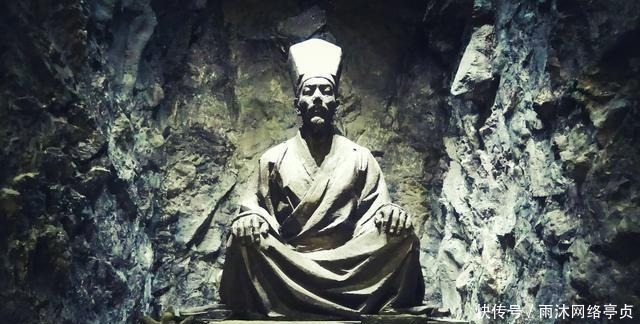 父亲王华|恶僧纵虎杀人,老虎不敢下口,铁观道人:真乃神人也