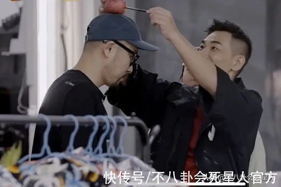 當(dāng)年情|《披哥》口碑反轉(zhuǎn)的哥哥，高情商被淘汰，倒數(shù)第一如今贏回路人緣