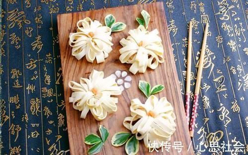 年前学做花样菜,5块钱做一道“花开富贵”,比大鱼大肉还抢手