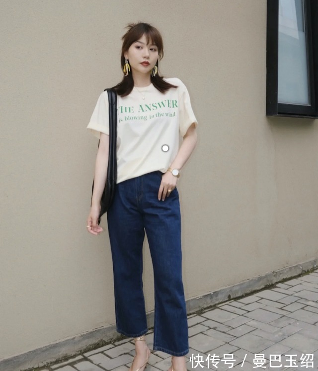小个子|T恤不一定配裙子才好看，搭这4条裤子，时髦显瘦，小个子都爱了