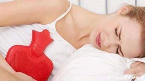 身体|女性绝经前,通常会有4个表现,若49岁后才出现,身体很不错