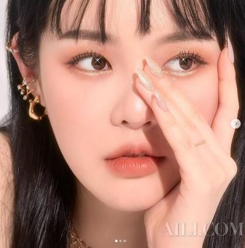 新手必学不花冤枉钱 眼影盘这么选不闲置