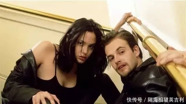 朱莉 持续5年!昔日“神仙夫妇”的撕X大战落幕了?