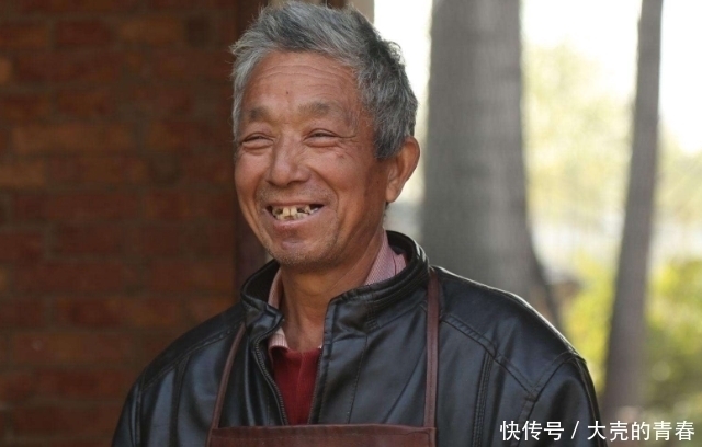 此方|5年骨刺20天就好了,中医此方上治颈椎、中治腰椎、下治膝盖