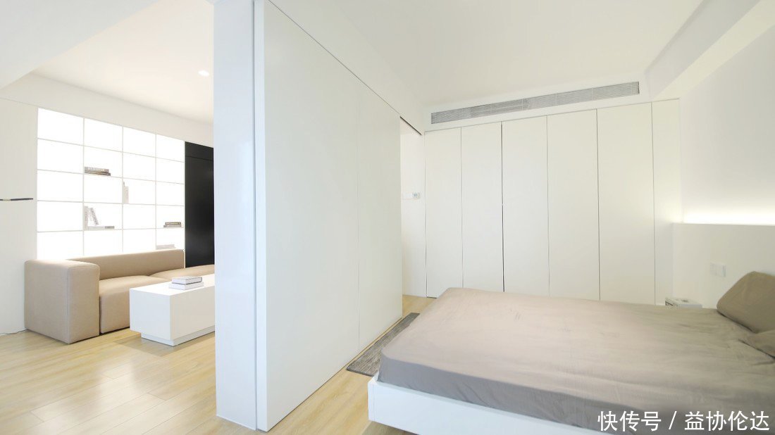 电视墙|看了她的46㎡小窝,头一回见卧室装两个门,美观又实用,很聪明