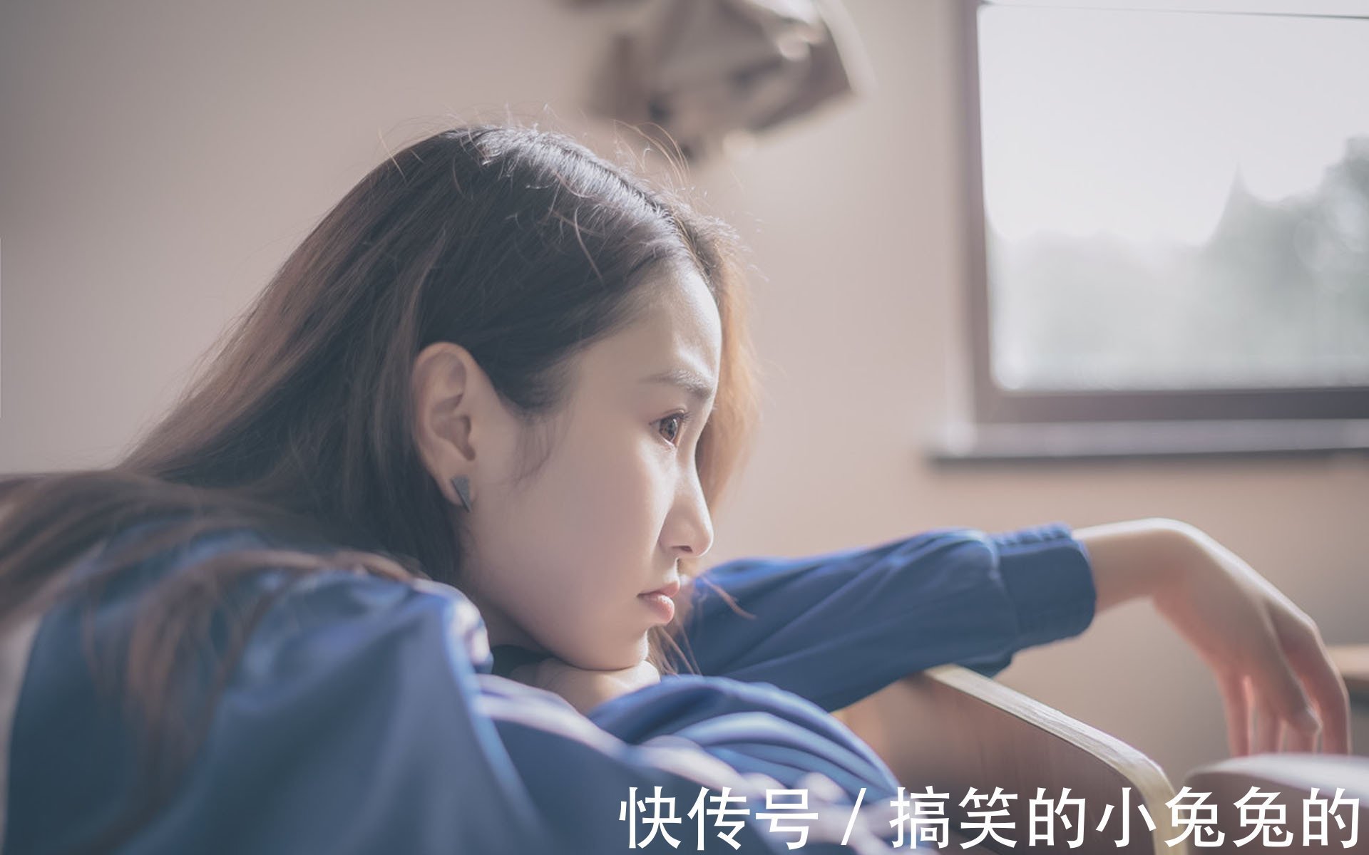 |搞笑GIF段子:姐妹们顶住,新娘马上就要胡牌了