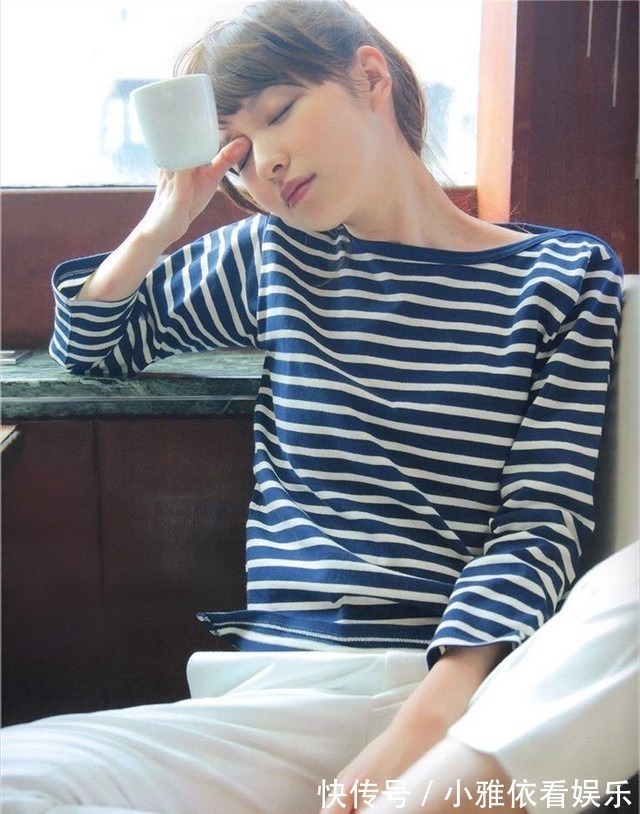 米色裤 今年“米色裤”火了!气质优雅还减龄,中年女人很适合穿!