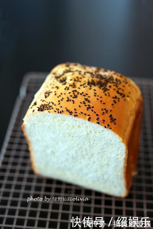 奶香土司|不用揉不整形的面包，一次成功，简单好吃！