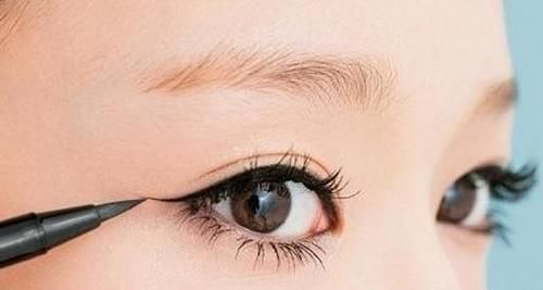 ?为什么不建议女人割“双眼皮”?主要有这3方面原因,庆幸没跟风