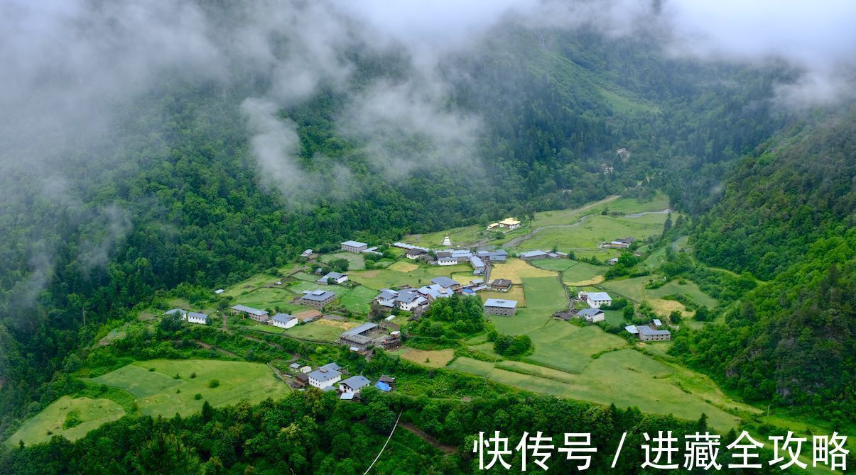 徒步|深藏在冰川雪山怀抱之中的雨崩，人们说这里的徒步是史诗级的