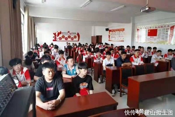 汪军|霍山职业学校召开大赛班工作推进会