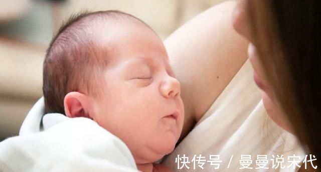 正确做法|哄宝宝睡觉的五大“陋习”,容易伤到娃大脑,新手父母需注意